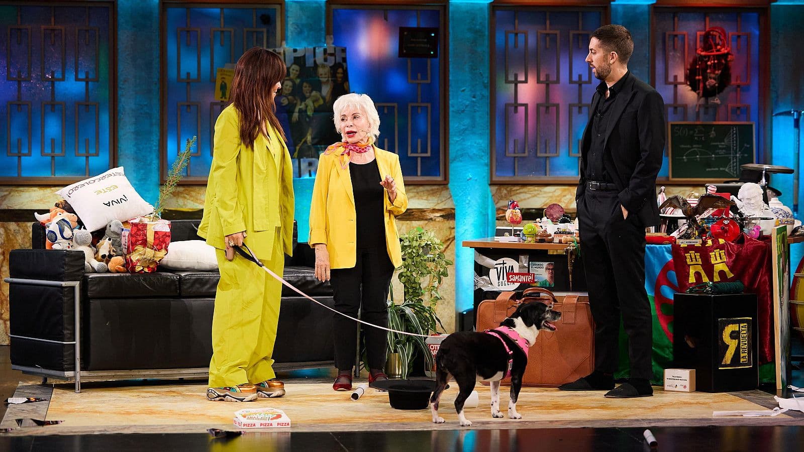 Isabel Allende and Vanesa Martín