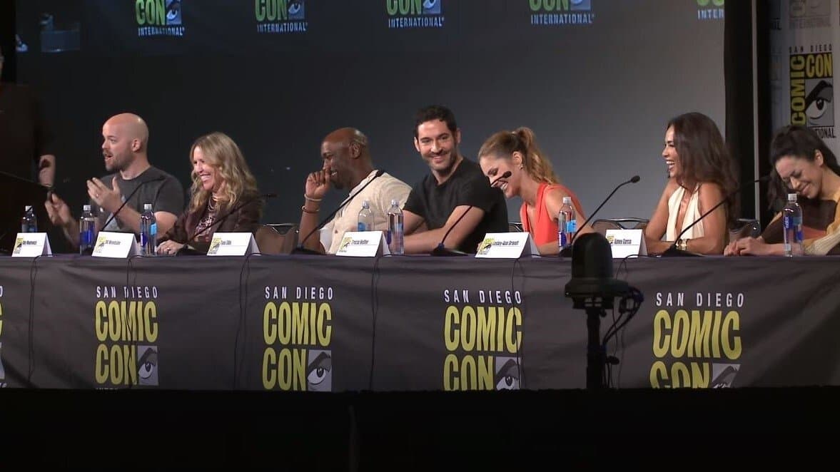 2016 Comic-Con Panel