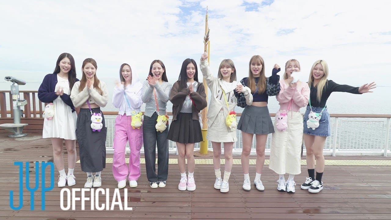 NiziU's Healing Glamping EP. 1